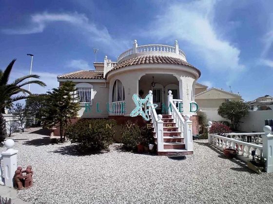 Foto 2 de Xalet en venda a Mazarrón ciudad de 3 habitacions amb terrassa i piscina