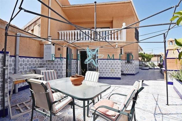 Foto 1 de Dúplex en venda a Puerto de Mazarrón de 4 habitacions amb terrassa i jardí