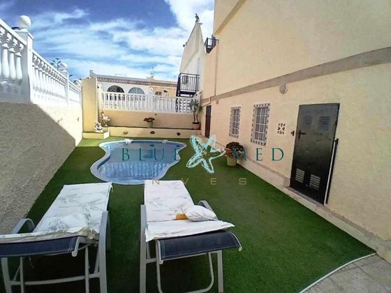 Foto 1 de Chalet en venta en Mazarrón ciudad de 2 habitaciones con terraza y piscina
