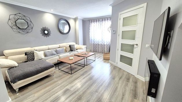 Foto 1 de Casa en venta en Ctra de Sevilla - Ronda sur de 3 habitaciones con terraza y garaje