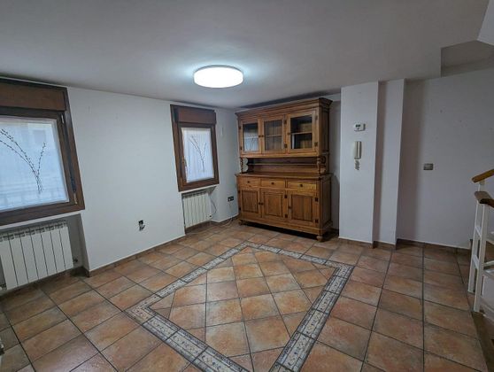 Foto 2 de Casa en venta en Estella/Lizarra de 3 habitaciones con garaje y calefacción
