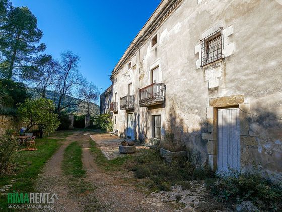 Foto 1 de Casa rural en venda a Celrà de 9 habitacions amb terrassa i jardí