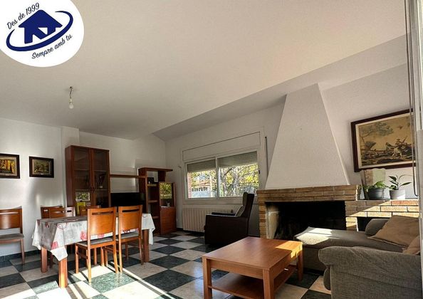 Foto 1 de Casa en venda a Altamira - Canaletes de 5 habitacions amb terrassa i jardí