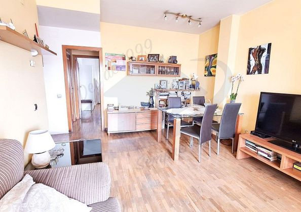 Foto 2 de Ático en venta en Gràcia de 2 habitaciones con balcón y aire acondicionado