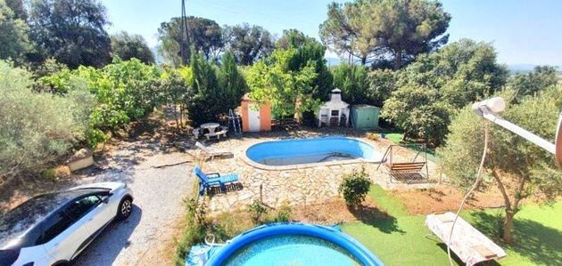 Foto 1 de Xalet en venda a Sant Pere de Vilamajor de 6 habitacions amb terrassa i piscina