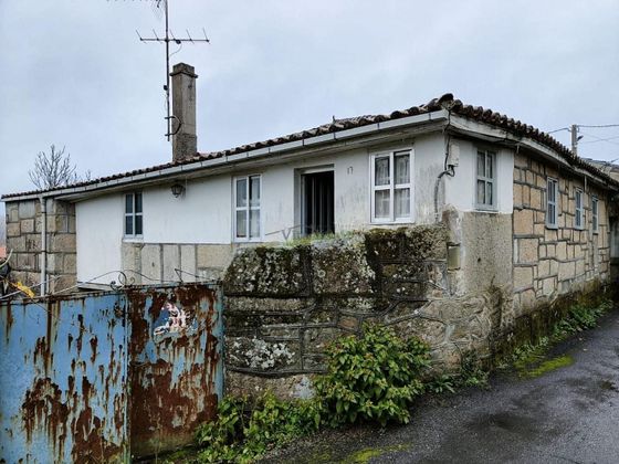 Foto 1 de Casa en venda a Nogueira de Ramuín de 3 habitacions amb jardí