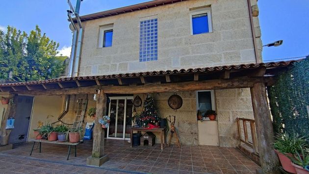 Foto 1 de Xalet en venda a Castrelo de Miño de 3 habitacions amb terrassa i garatge