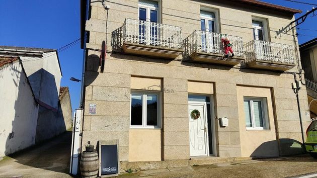 Foto 2 de Xalet en venda a Castrelo de Miño de 3 habitacions amb terrassa i garatge