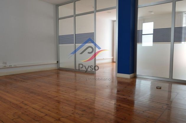 Foto 1 de Oficina en alquiler en Numancia - San Fernando de 60 m²