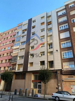 Foto 1 de Pis en venda a Castilla - Hermida de 3 habitacions amb ascensor