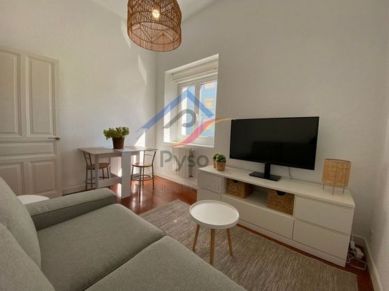 Foto 2 de Piso en alquiler en El Sardinero de 2 habitaciones con muebles y calefacción
