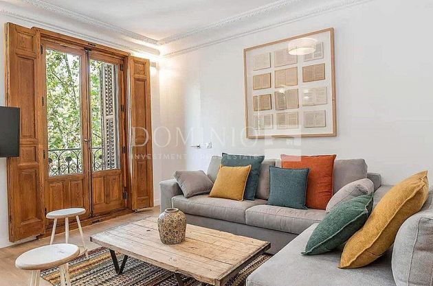 Foto 1 de Piso en venta en La Dreta de l'Eixample de 3 habitaciones con balcón y aire acondicionado