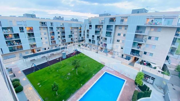 Foto 1 de Venta de piso en Barceloneta - Molí d'En Rovira de 3 habitaciones con terraza y piscina