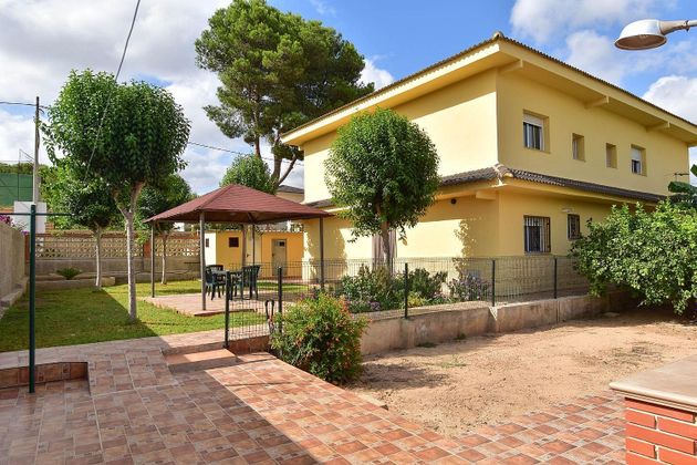 Foto 1 de Xalet en venda a Calicanto - Cumbres de Calicanto - Santo Domingo de 9 habitacions amb terrassa i piscina