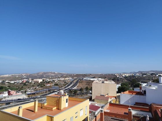 Foto 1 de Pis en venda a calle Huelva de 3 habitacions amb garatge i ascensor