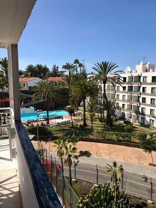 Foto 2 de Pis en venda a Playa del Inglés de 2 habitacions amb terrassa i piscina