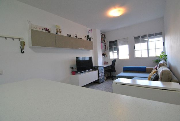Foto 2 de Venta de piso en Playa de Arinaga de 2 habitaciones y 51 m²