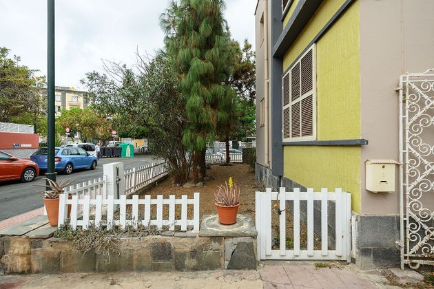 Foto 2 de Pis en venda a Ciudad Jardín de 3 habitacions amb terrassa i garatge