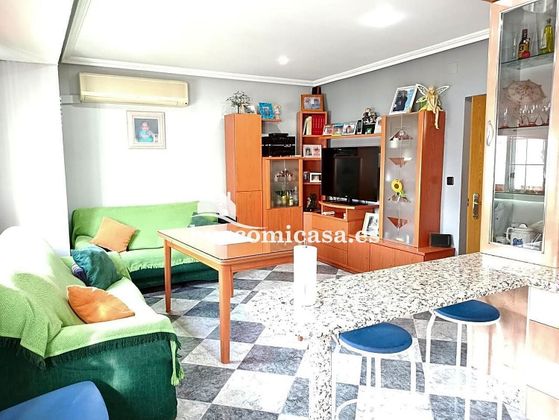 Foto 2 de Xalet en venda a San Felipe - El Almendral - La Merced de 3 habitacions amb terrassa i garatge