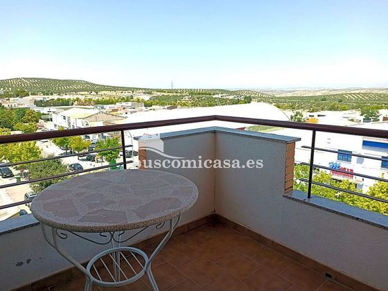 Foto 2 de Àtic en venda a Torre del Campo de 3 habitacions amb terrassa i garatge