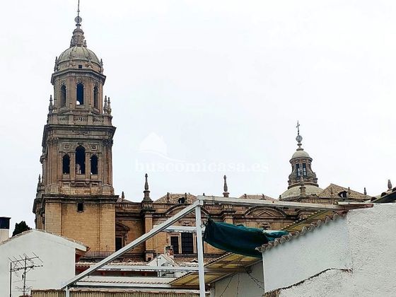 Foto 1 de Chalet en venta en San Ildefonso - Catedral de 7 habitaciones con terraza y balcón