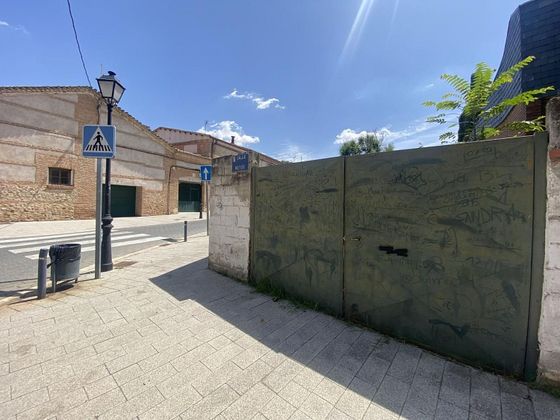 Foto 2 de Venta de terreno en Villanueva de la Torre de 375 m²