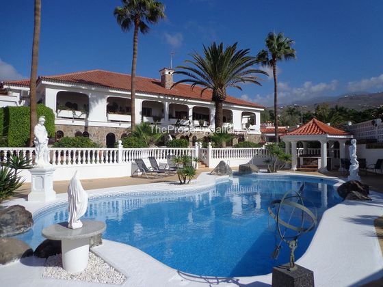 Foto 1 de Xalet en venda a Callao Salvaje - El Puertito - Iboybo de 10 habitacions amb terrassa i piscina