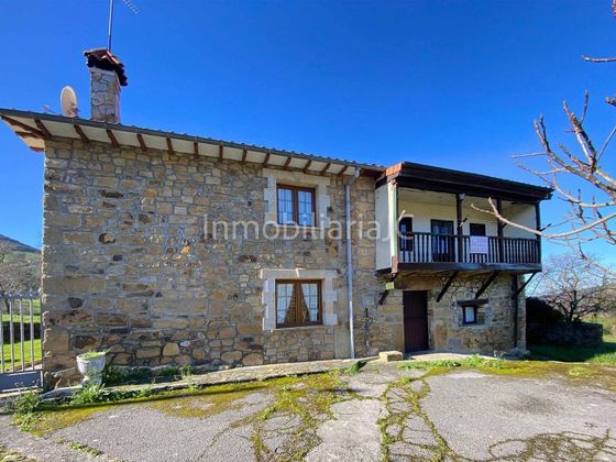 Foto 2 de Venta de casa rural en Solórzano de 5 habitaciones con terraza y balcón