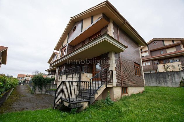 Foto 1 de Casa en venda a Ampuero de 4 habitacions amb garatge i jardí