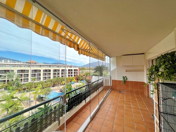 Foto 2 de Venta de ático en Guadalmina de 2 habitaciones con terraza y piscina