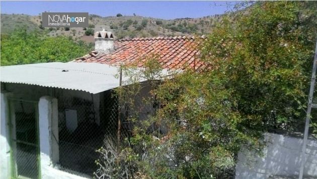 Foto 1 de Casa rural en venda a Almogía de 3 habitacions i 49 m²
