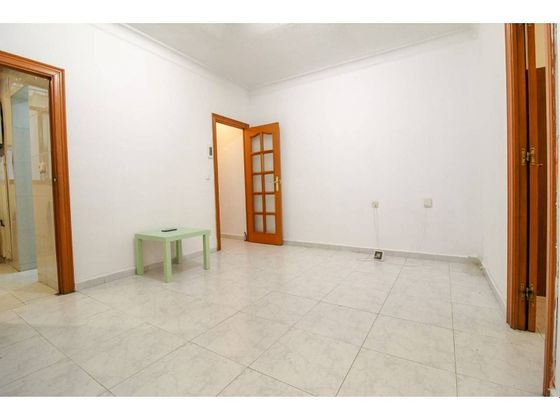 Foto 1 de Pis en venda a Pubilla Cases de 3 habitacions i 59 m²