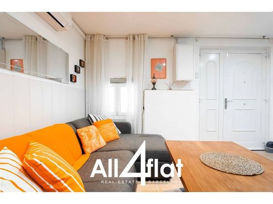 Foto 2 de Pis en lloguer a La Barceloneta de 1 habitació amb mobles i aire acondicionat