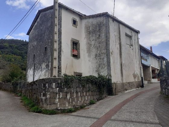 Foto 1 de Casa rural en venda a Arredondo de 5 habitacions amb balcó