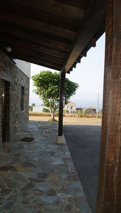 Foto 1 de Alquiler de chalet en Valdés de 2 habitaciones con terraza y jardín