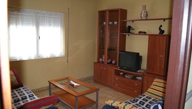 Foto 2 de Venta de piso en Valdés de 3 habitaciones con calefacción