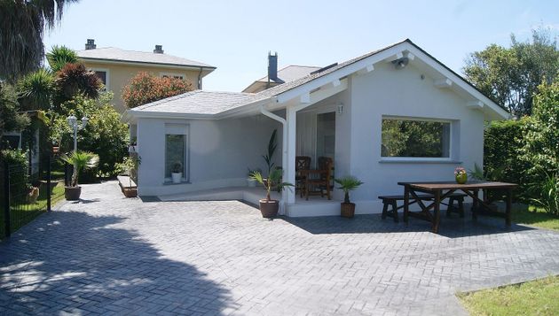 Foto 1 de Alquiler de chalet en Valdés de 2 habitaciones con terraza y garaje