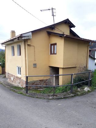 Foto 1 de Xalet en venda a Valdés de 3 habitacions amb terrassa i garatge