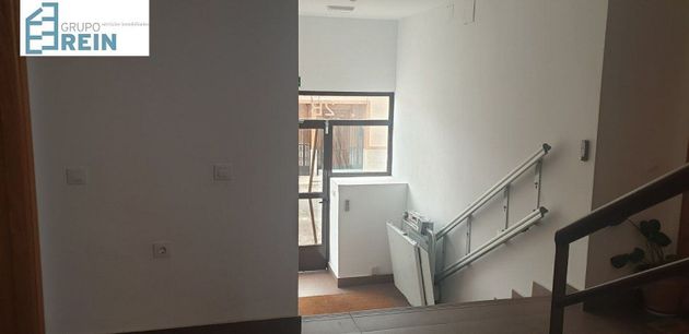 Foto 2 de Venta de dúplex en calle San Pedro de 2 habitaciones con garaje y ascensor