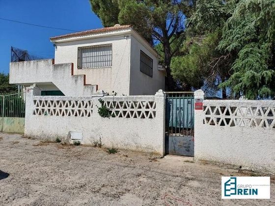 Foto 1 de Casa en venda a Viso de San Juan (El) de 8 habitacions amb terrassa i piscina