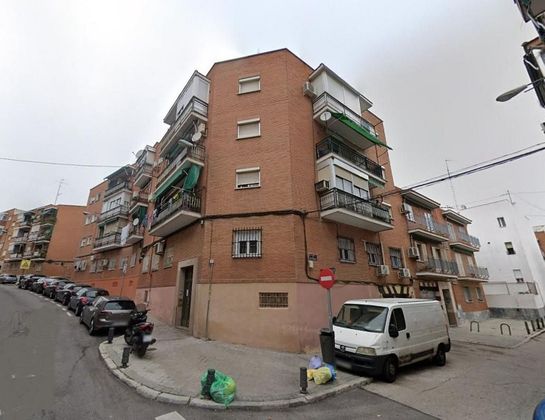 Foto 1 de Pis en venda a calle De Fermin Donaire de 4 habitacions amb terrassa