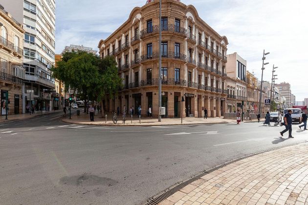 Foto 1 de Oficina en venda a Centro - Almería de 235 m²