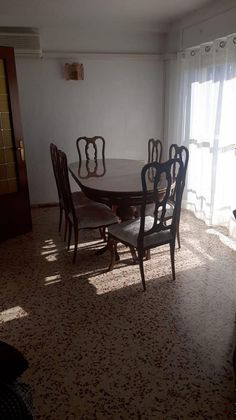 Foto 1 de Alquiler de piso en Ciudad Jardín - Tagarete - El Zapillo de 1 habitación y 40 m²