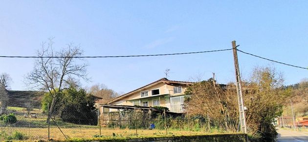 Foto 2 de Casa rural en venta en barrio Adino de 6 habitaciones y 632 m²