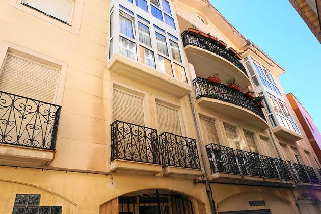 Foto 1 de Venta de piso en calle La Rúa de 2 habitaciones con balcón y calefacción