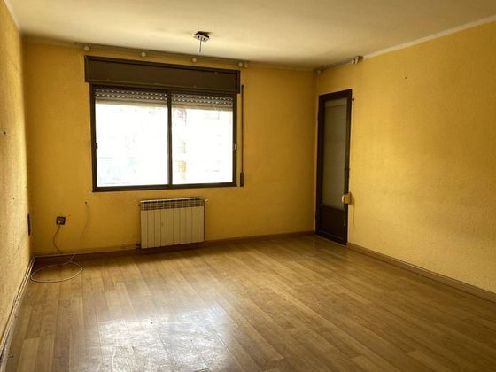 Foto 2 de Pis en venda a Catalunya - Fontetes de 3 habitacions amb balcó i calefacció