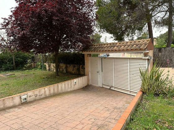 Foto 2 de Venta de casa en Corbera de Llobregat de 7 habitaciones con piscina y jardín