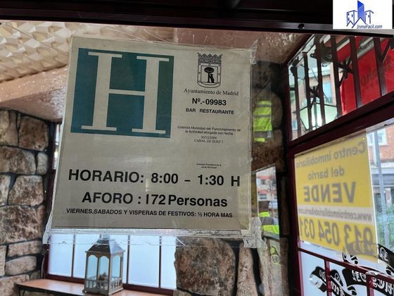 Foto 2 de Local en venta en Casco Histórico de Barajas de 315 m²