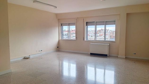 Foto 1 de Oficina en venda a Centro - Valladolid amb calefacció i ascensor
