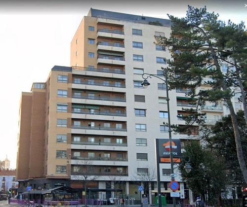 Foto 1 de Piso en venta en Centro - Valladolid de 7 habitaciones con terraza y garaje